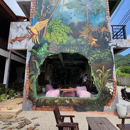 Save Hostel Ko Tao Esterno foto